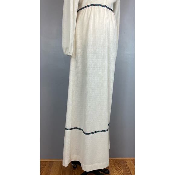Vtg 70s Slub Knit White Boho Peasant Maxi Dress Rose Trim Boho Hippie Small - Picture 8 of 9
